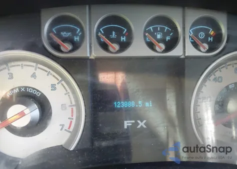 2010 Ford F150 Supercrew из США, поврежденный, VIN 1FTFW1EV3AFA68553